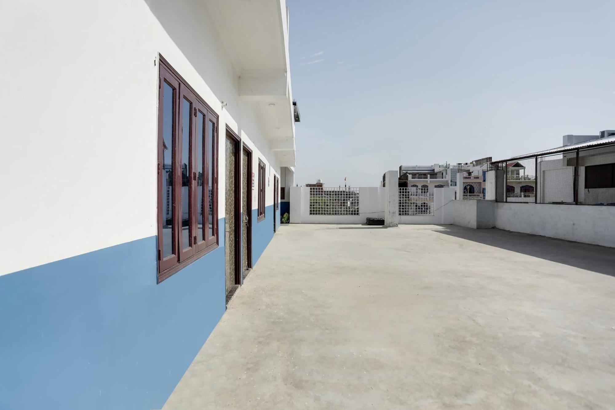 Hotel O Kiran Raj Palace Kanpur Zewnętrze zdjęcie
